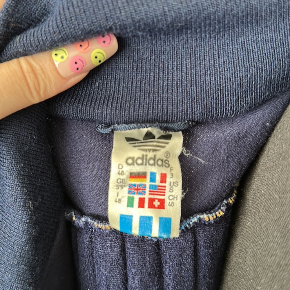 Vintage Adidas Jacket - Picture 4 of 5